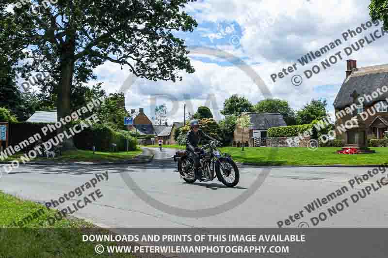 Vintage motorcycle club;eventdigitalimages;no limits trackdays;peter wileman photography;vintage motocycles;vmcc banbury run photographs